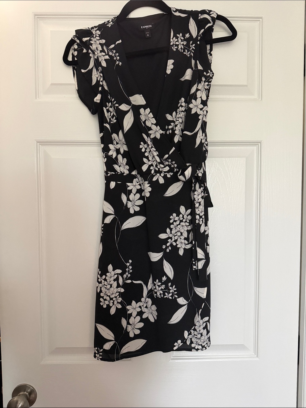 Express Black and White Floral Wrap Midi Dress